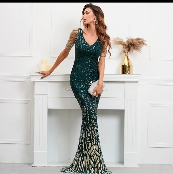 Dark Green, Rhinestone, Contrast Sequined Graphic Print Mermaid Maxi gown - Picture 5 of 16